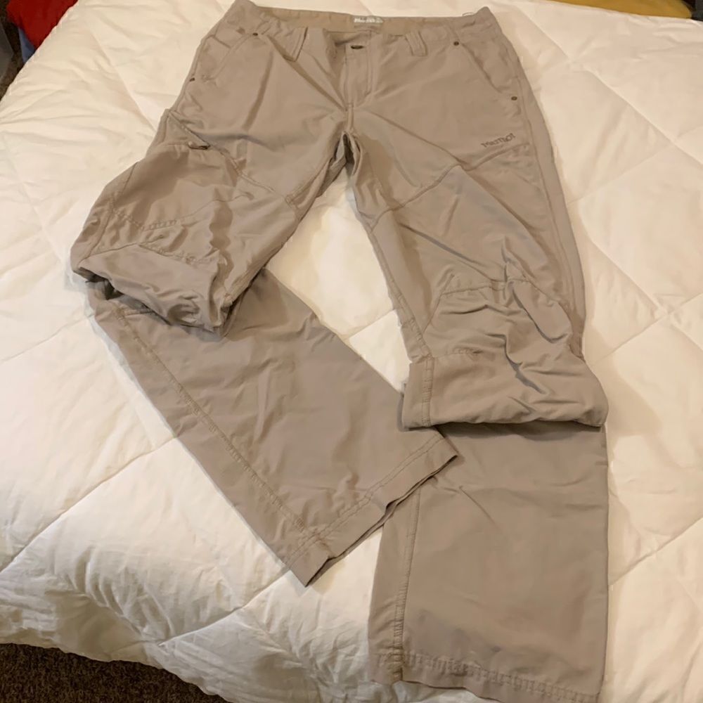 MARMOT, active wear, ladies small, 5 pockets, great condition